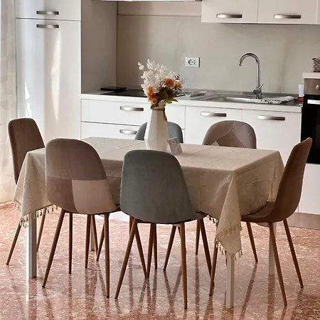 Kasa Stabile Apartment *